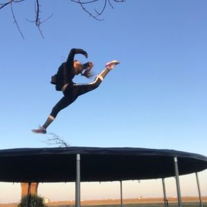 Meet your Posher, Anna